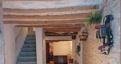 Enjoy a Rural Holiday, relax in Ca la Lola