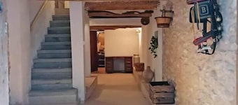 Enjoy a Rural Holiday, relax in Ca la Lola