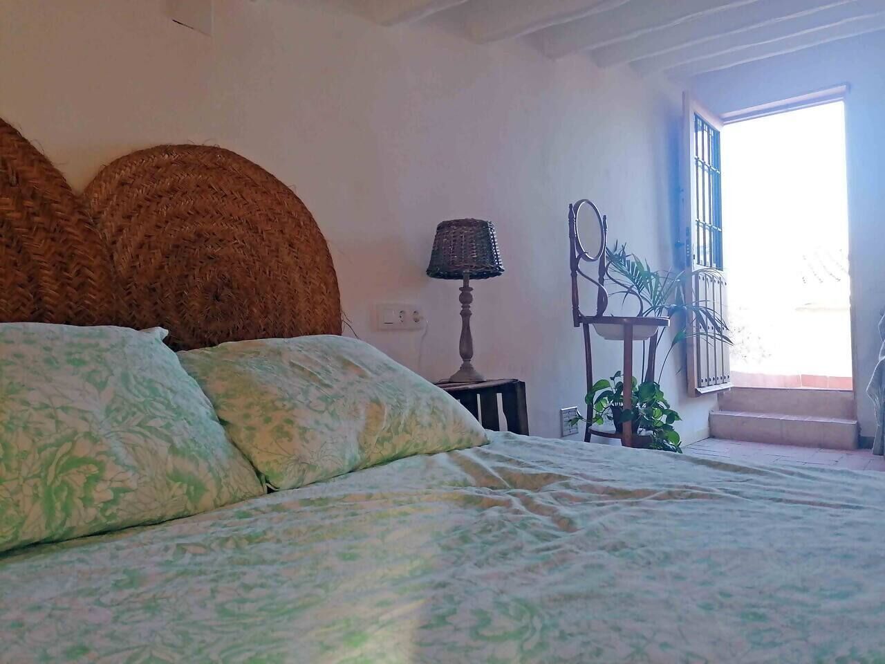 3 slaapkamers, een strijkplank/strijkijzer, wifi, beddengoed