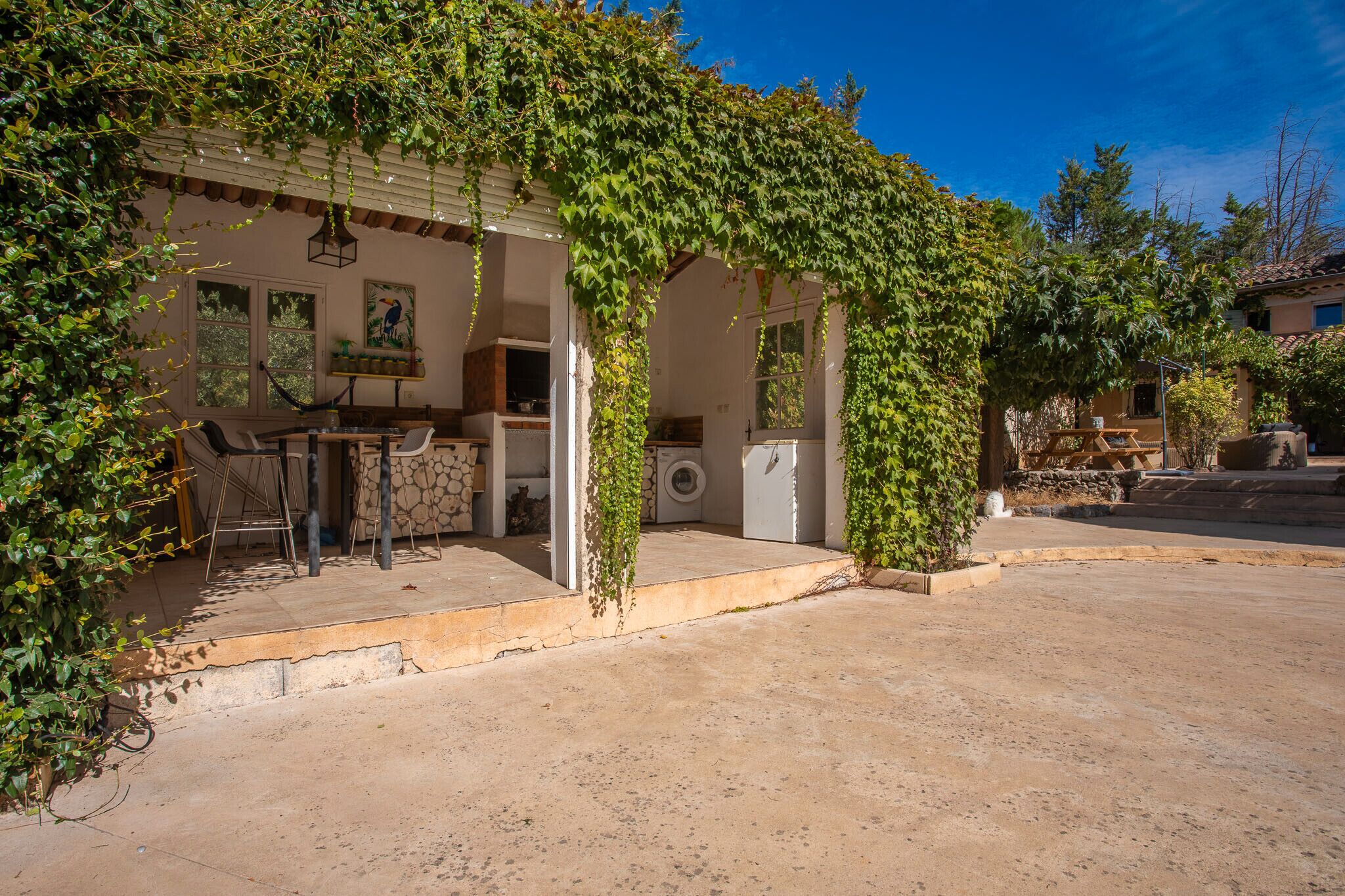 Restauration extérieure