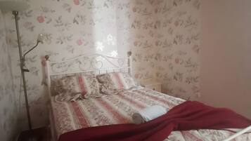 2 bedrooms, bed sheets