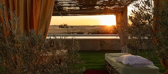 Apartment 'Barnhouse' with Shared Garden and Air Conditioning