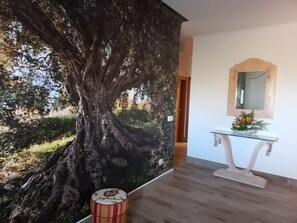 Interior - Country House Das Oliveiras with Private Terrace, Shared Garden and Air Conditioning (Idanha-a-Nova)