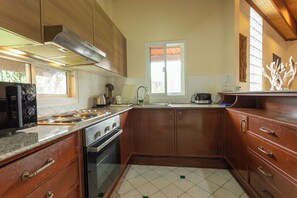 Villa, Balcony | Private kitchen