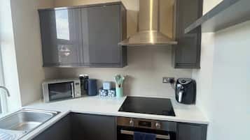 Micro-ondas, fogão, cooktop, lava-louças