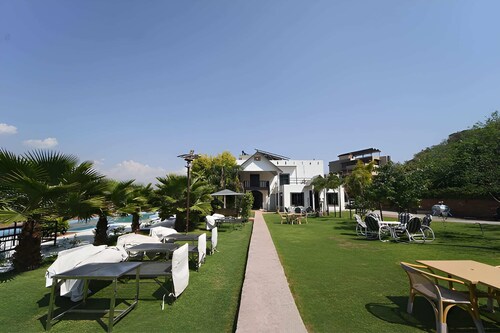 Mountain View Resort