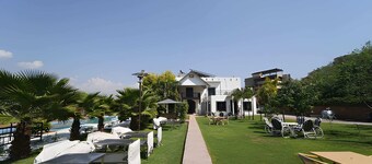 Mountain View Resort