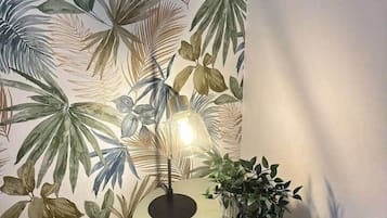 1 chambre, fer et planche Ă  repasser, Wi-Fi, draps fournis