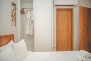 Superior appartement, balkon | Een kluis op de kamer, een strijkplank/strijkijzer, babybedden (toeslag)