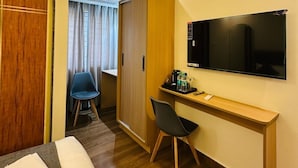 Executive Double Room - Hotel Nova Suites, Bellandur Gate, Sarjapur Road (Bengaluru)