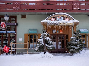 Yksityiskohta ulkoa