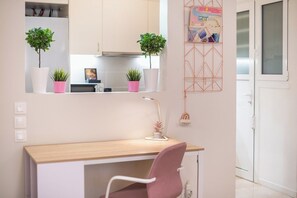 Tabla de planchar con plancha y wifi gratis 