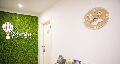 Demithos Rooms