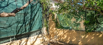 Casa Vacacional 'Sud Sardinia 15' con Vista a la Montaña, Jardín Privado y Wi-Fi