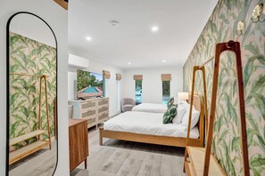 4 chambres, fer et planche à repasser, lit de bébé portatif, Wi-Fi