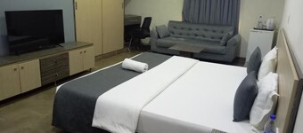 The Cate House Hotel