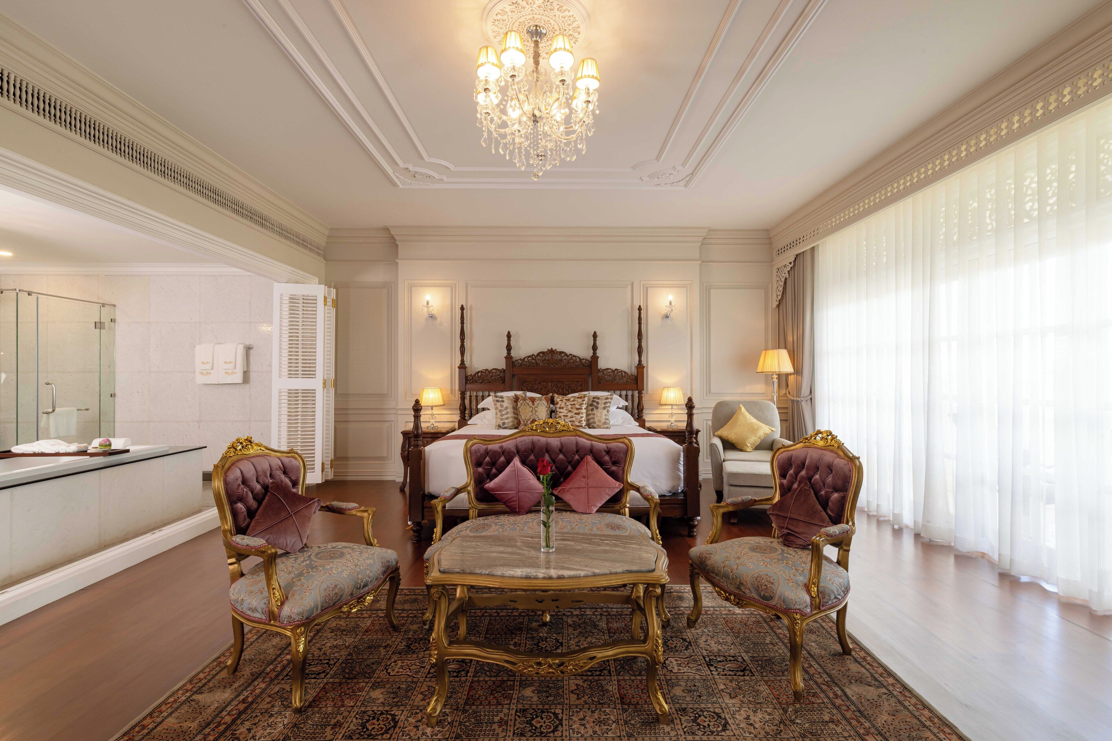 Executive Suite, Balcony, River View | In-room safe, desk, laptop workspace, blackout drapes