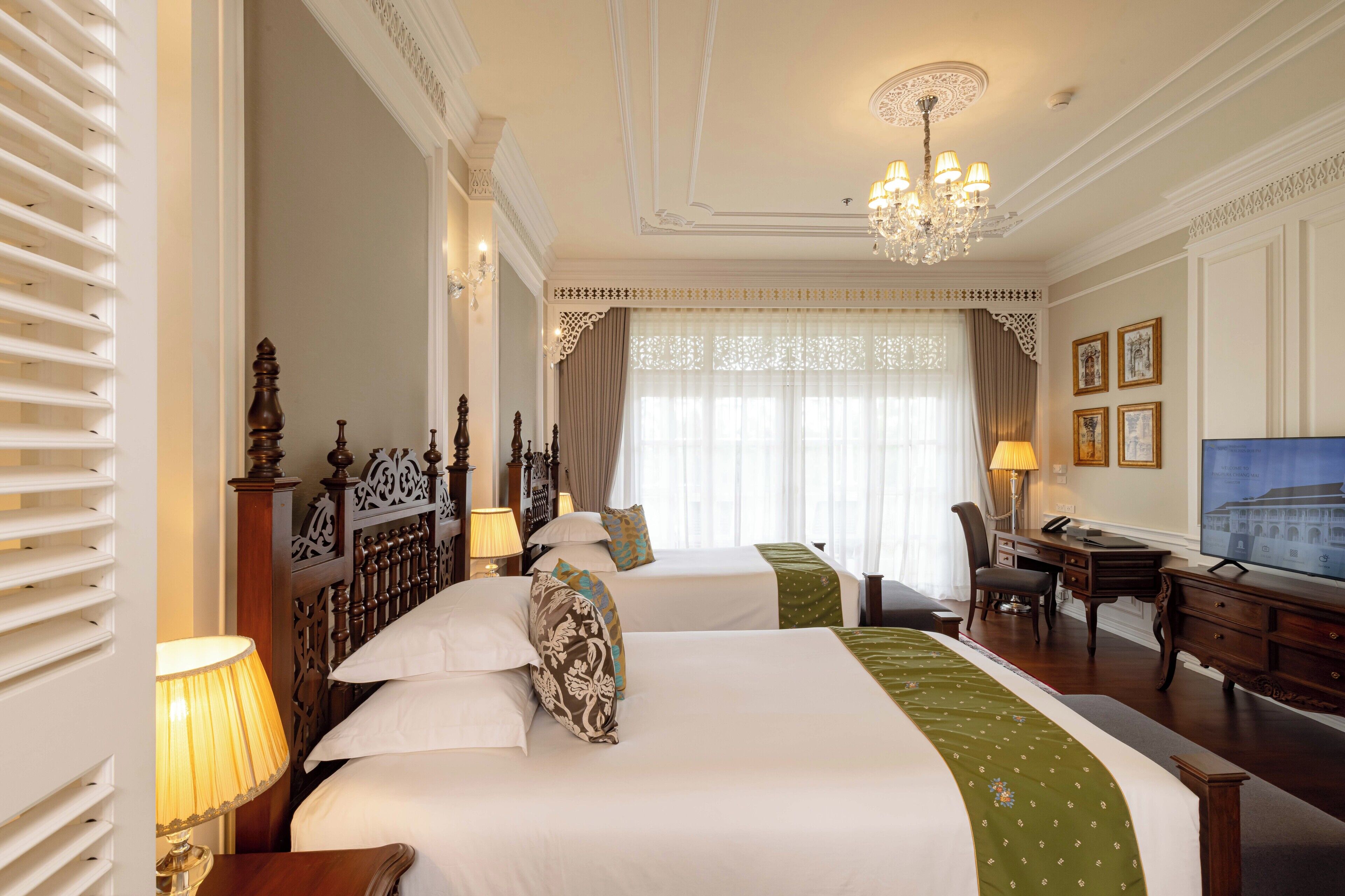 Deluxe Double or Twin Room, River View | In-room safe, desk, laptop workspace, blackout drapes