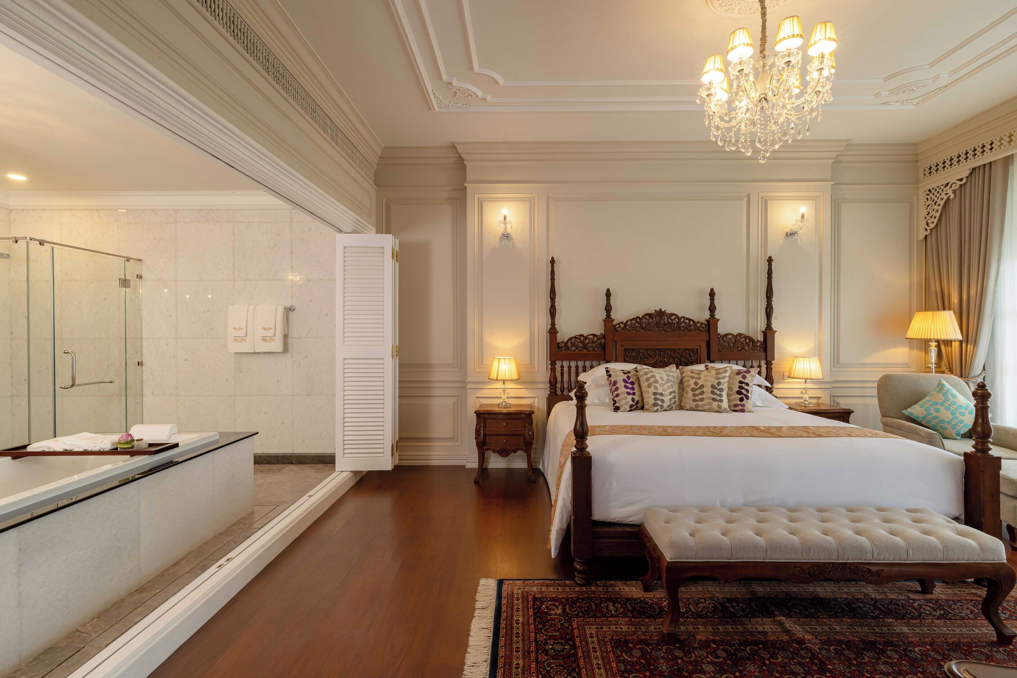 Junior Suite, Balcony, River View | In-room safe, desk, laptop workspace, blackout drapes