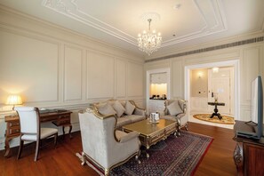 Junior Suite, Balcony, River View | In-room safe, desk, laptop workspace, blackout drapes - Ping Pura Riverside Resort & Spa (Hang Dong)