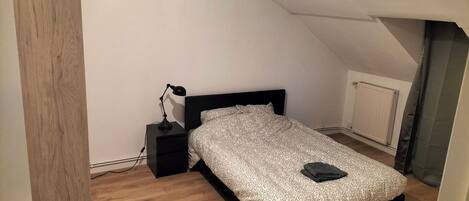 2 chambres, Wi-Fi, draps fournis