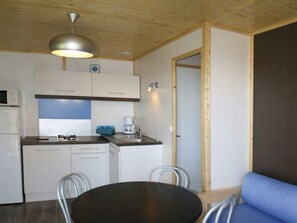 Fridge, microwave, coffee/tea maker