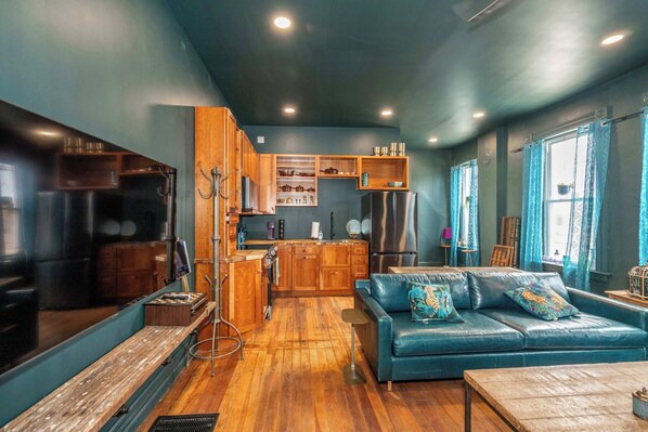 Apartment, 1 King Bed, Kitchen (Timeless on Main 2) | Living area | 42-inch flat-screen TV with digital channels