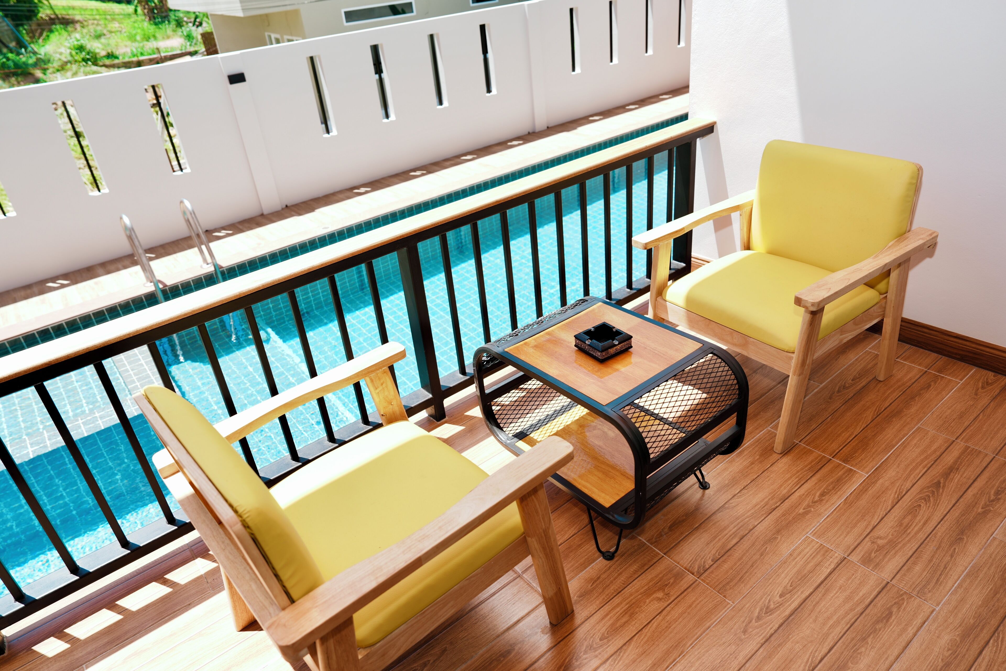 ห้องดีลักซ์, วิวสระว่ายน้ำ | Wi-Fi ฟรี