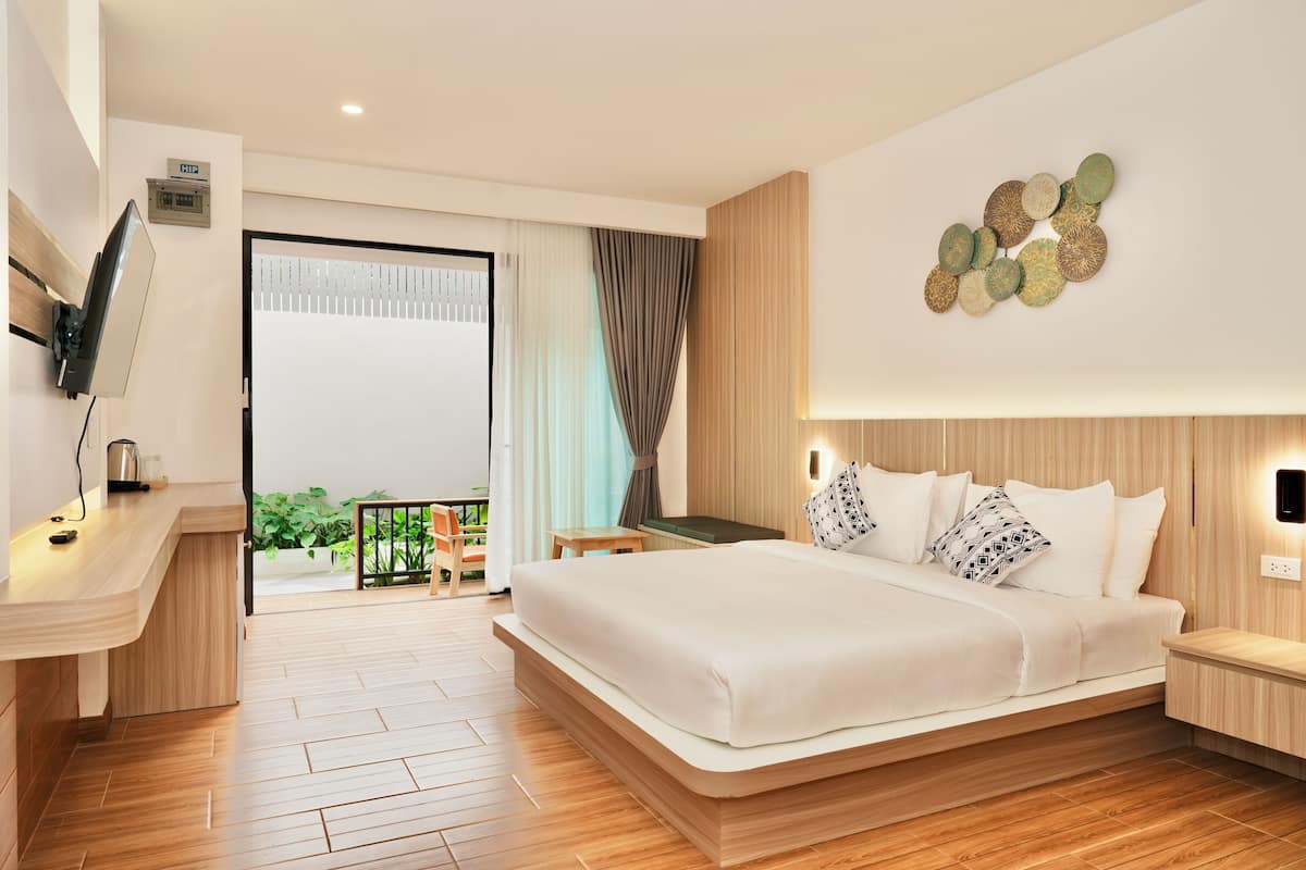 Quarto casal luxo, vista para o jardim | Wi-Fi de cortesia