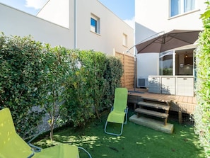 House | Balcony