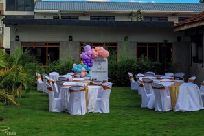 Área para banquetes al aire libre
