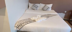 Standard Single Room, Garden View | Free WiFi, bed sheets