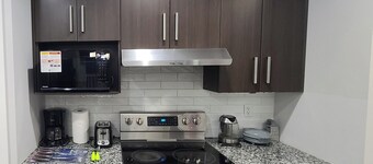 3-bedroom in Devonshire Cozy Haven