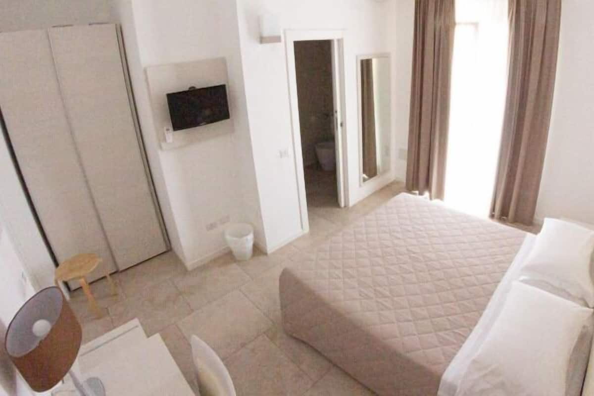 In-room safe, desk, blackout curtains, soundproofing