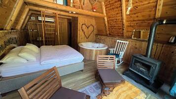 Comfort Bungalow, River View | Free WiFi