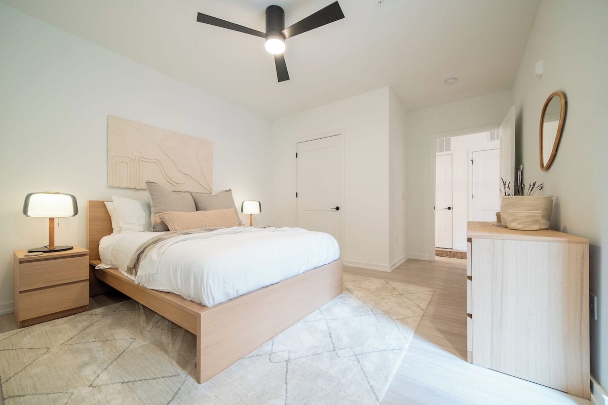 Suite, 1 Katil Ratu (Queen), Non Smoking | Langsir/tirai gelap terus, Wi-fi percuma