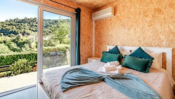 1 habitación, wifi y ropa de cama