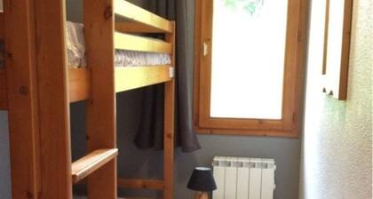 Le Corbier, your sunny T3 at the foot of the slopes, ideal for the whole family!