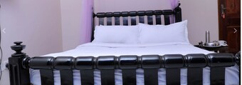 Primland Hotel Buyala