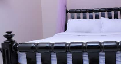 Primland Hotel Buyala