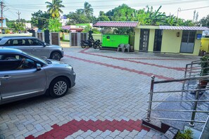 Free self parking