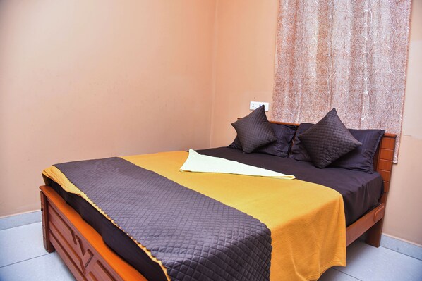 Habitación doble Deluxe | Sábanas de algodón egipcio, ropa de cama de alta calidad y wifi gratis