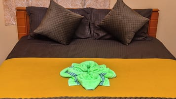 Deluxe Double Room | Egyptian cotton sheets, premium bedding, free WiFi