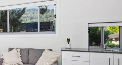 Shoreline Suites | Private Coastal Stay in Woonona