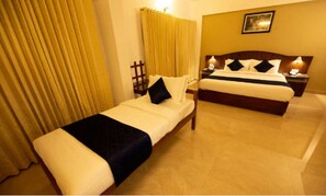 Premier Room, City View | In-room safe, iron/ironing board, free WiFi
