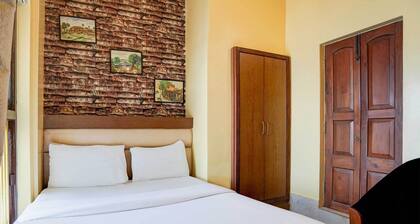 Townhouse Heritage Scindia Ghat