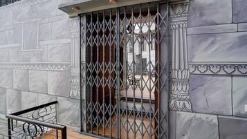 House | Exterior detail