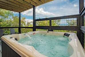 Bain à remous extérieur