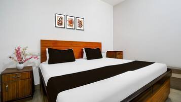 Basic Double Room | Free WiFi