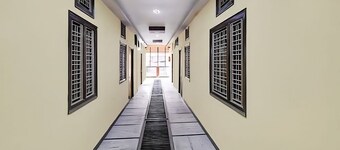 Shri Krishna Guest House